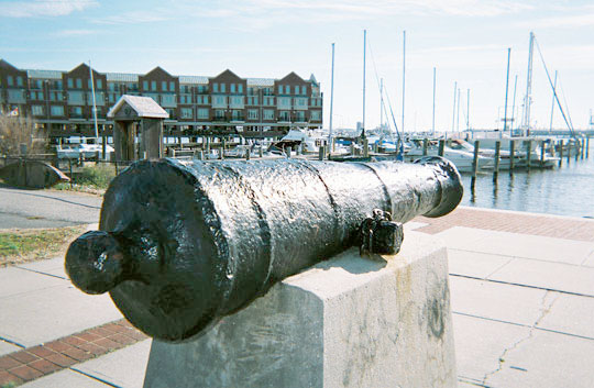 Cannon discovered in the Canton harbor